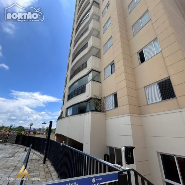 Casa, 4 quartos, 105 m² - Foto 2