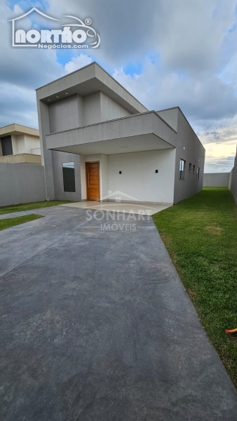 CASA para locação no RESIDENCIAL SANTA CATARINA em Sinop/MT