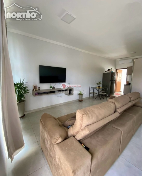 Casa, 3 quartos, 101 m² - Foto 3