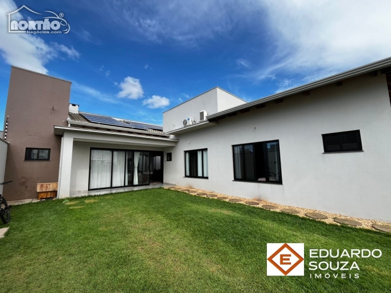 Casa, 2 quartos, 150 m² - Foto 2