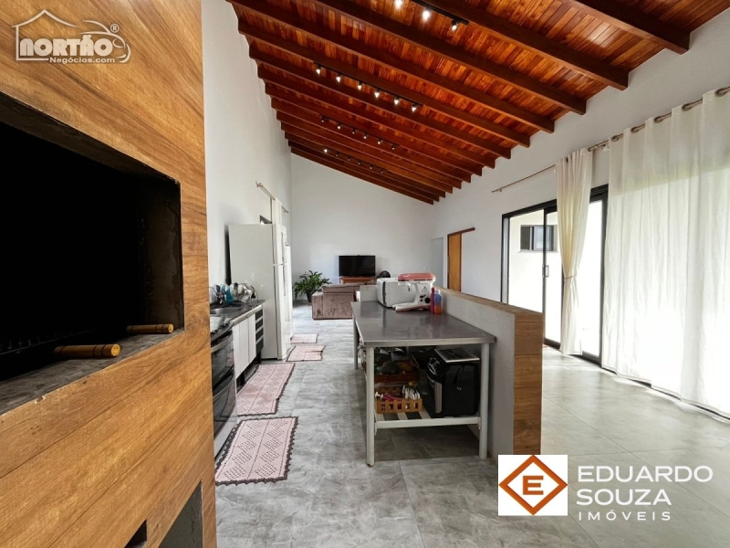 Casa, 2 quartos, 150 m² - Foto 4