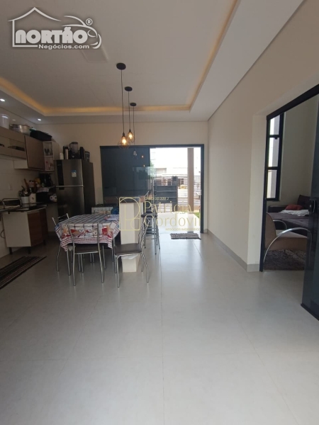 Casa, 3 quartos, 134 m² - Foto 7