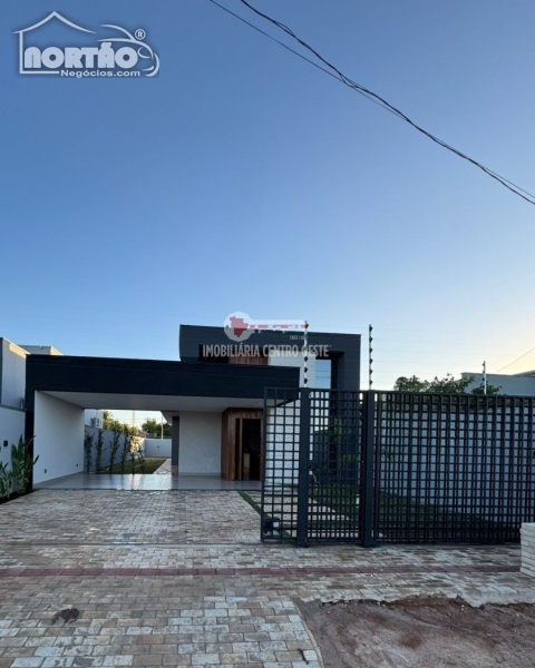 CASA a venda no JARDIM NAPOLES em Sinop/MT