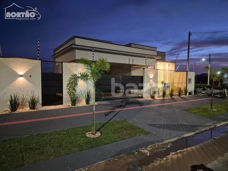 CASA a venda no JARDIM CURITIBA em Sinop/MT
