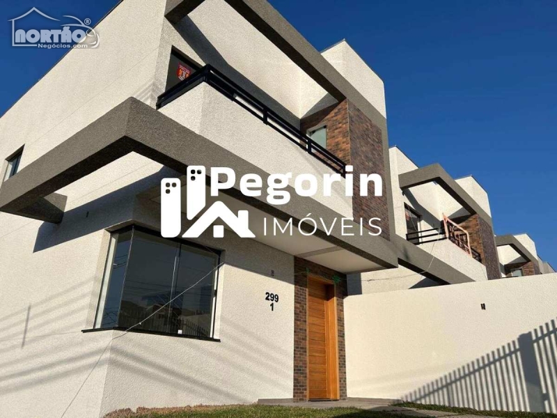 Sobrado a venda no BAIRRO ALTO em Curitiba/PR