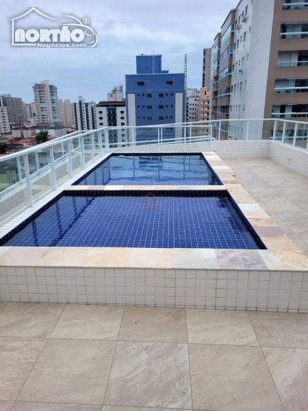 Apartamento para locação no GUILHERMINA em Praia Grande/SP