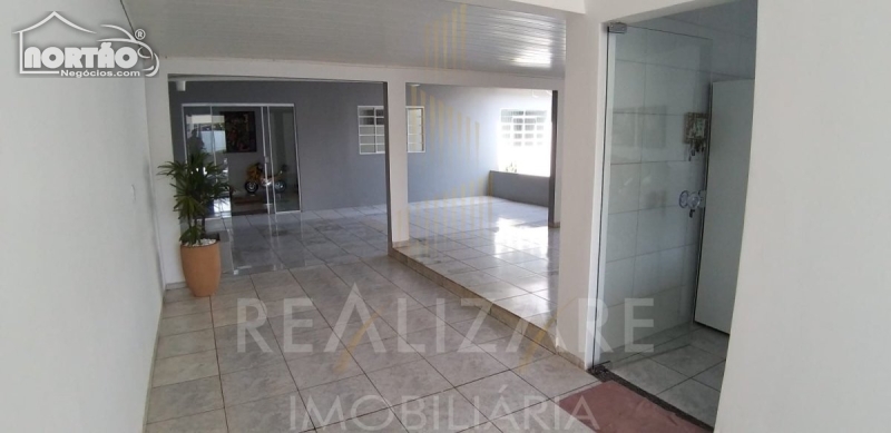 Casa, 4 quartos, 200 m² - Foto 2