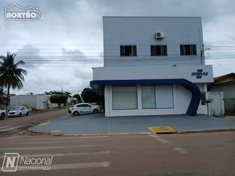 Casa, 4 quartos, 316 m² - Foto 2