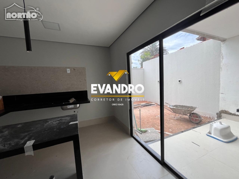 Casa, 3 quartos, 117 m² - Foto 4