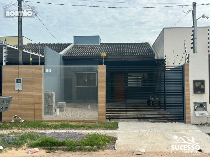 CASA A VENDA NO JARDIM DAS ACÁCIAS EM SINOP/MT