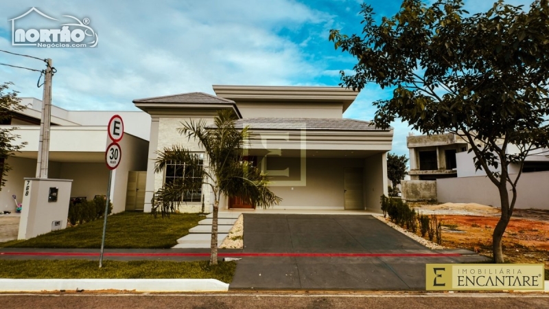 CASA a venda no ALAMEDA DAS CORES em Sinop/MT