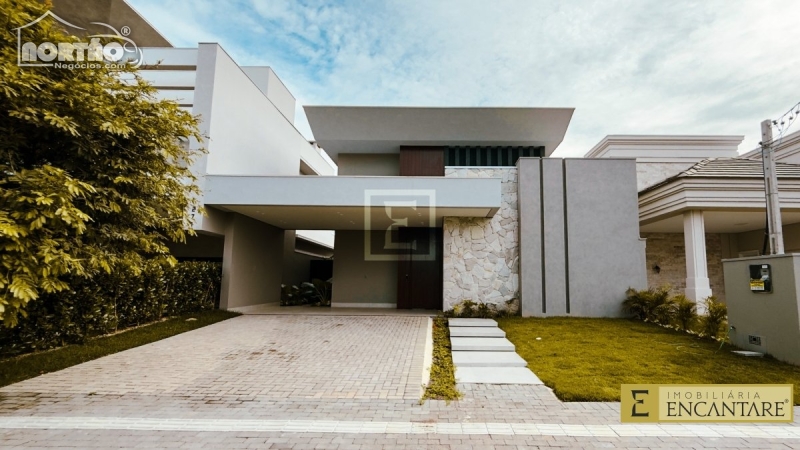 CASA A VENDA NO ALAMEDA DAS CORES EM SINOP/MT