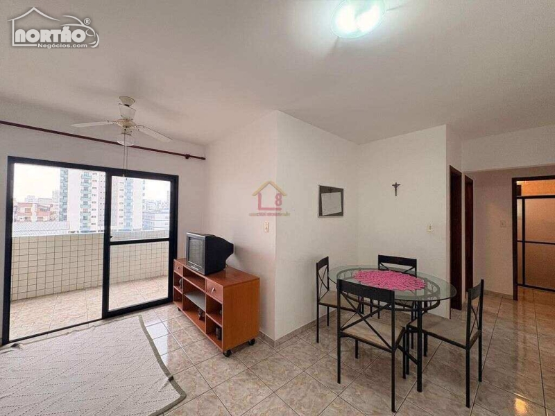 APARTAMENTO PARA LOCAÇÃO NO OCIAN EM PRAIA GRANDE/SP