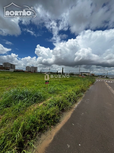 TERRENO a venda no RESIDENCIAL SANTA CECÍLIA em Sinop/MT