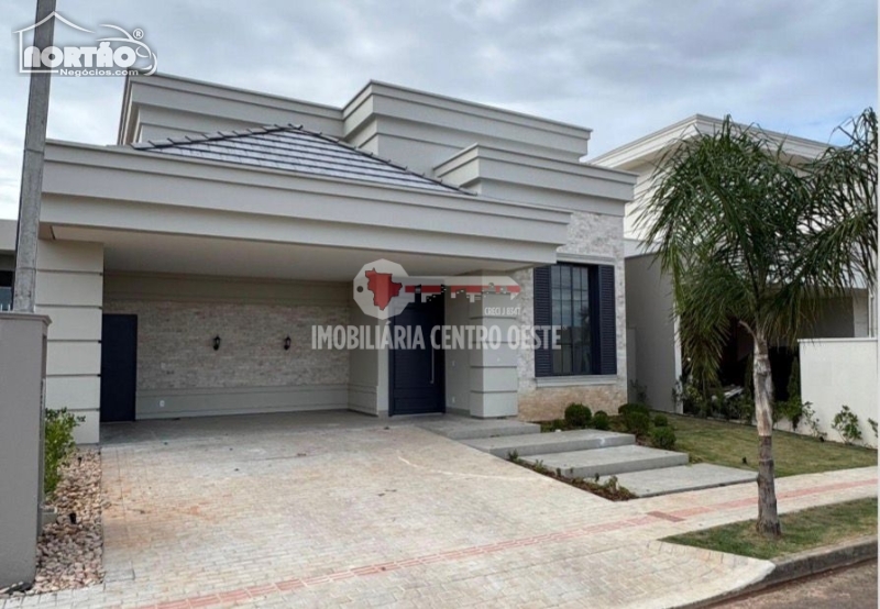 CASA a venda no AQUARELA DOS POEMAS em Sinop/MT