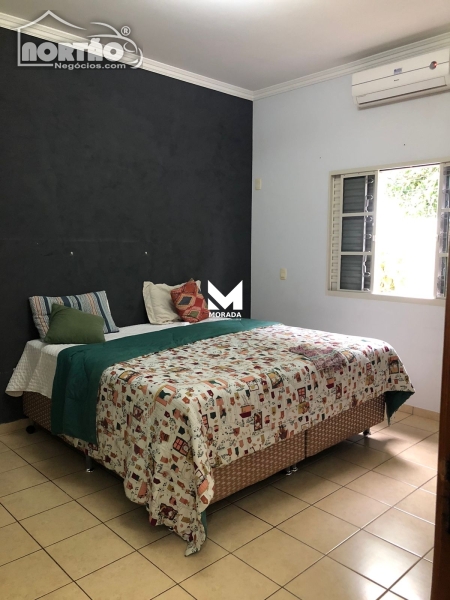 Casa, 3 quartos, 260 m² - Foto 4