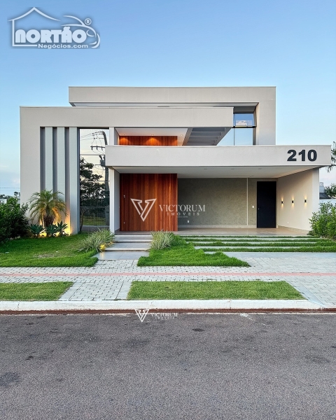 SOBRADO a venda no CONDOMINIO ALAMEDA DAS CORES em Sinop/MT