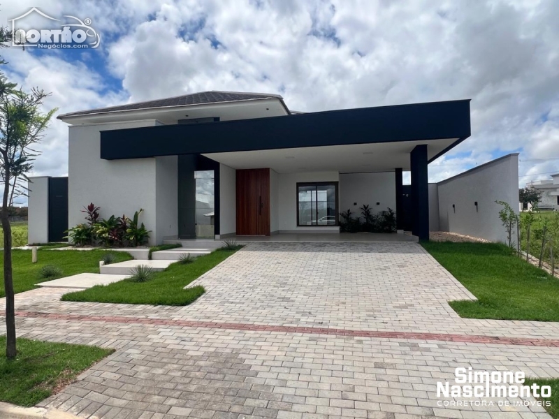 CASA a venda no CONDOMINIO PLATINI URBAN PARK em Sinop/MT