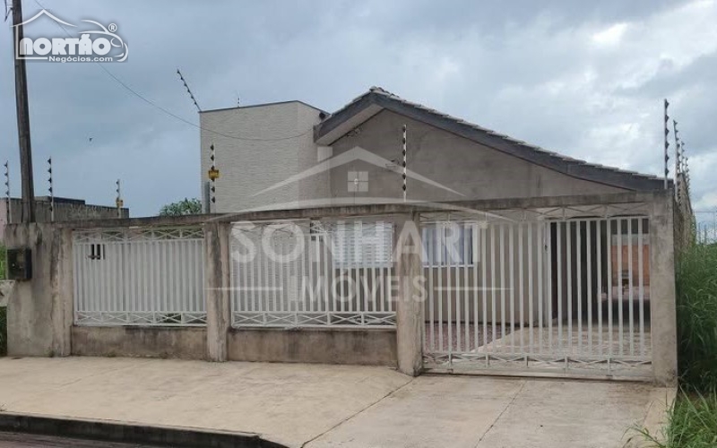 CASA A VENDA NO JARDIM BOUGAINVILLE EM SINOP/MT