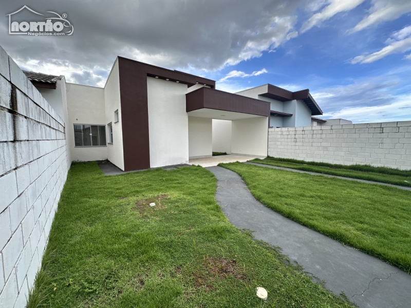 CASA a venda no SANTA CATARINA em Sinop/MT