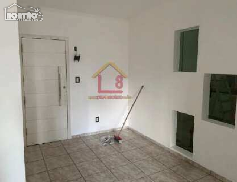 APARTAMENTO A VENDA NO TUPI EM PRAIA GRANDE/SP