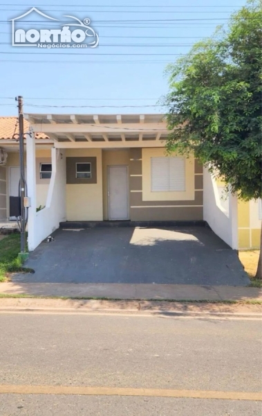 CASA A VENDA NO JARDIM IMPERIAL EM CUIABÁ/MT