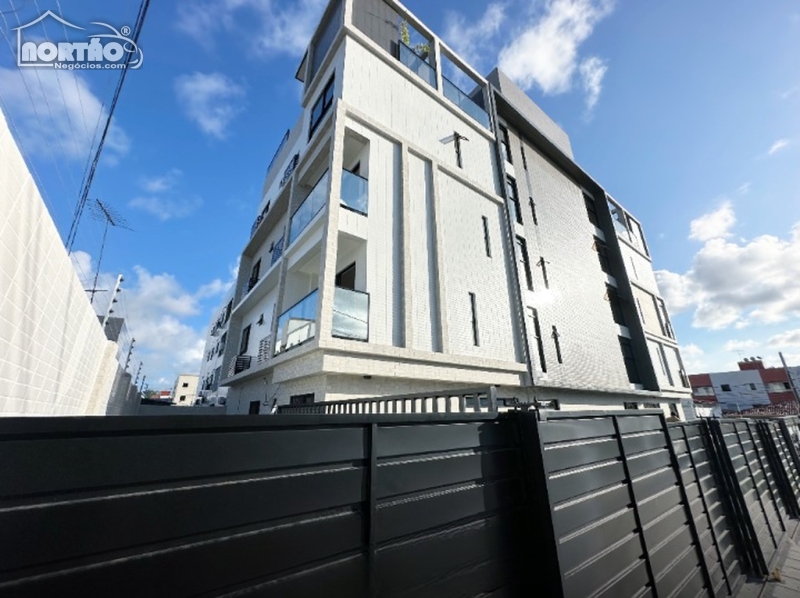 APARTAMENTO A VENDA NO JARDIM CIDADE UNIVERSITÁRIA EM JOÃO PESSOA/PB