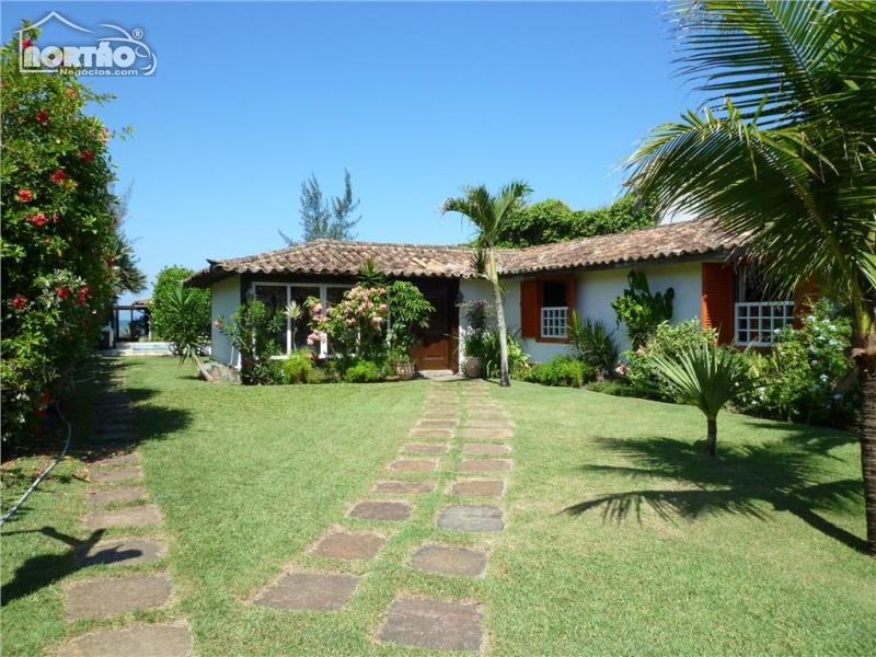 CASA A VENDA NO MARINA EM ARMAÇÃO DOS BÚZIOS/RJ