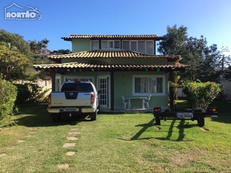 CASA A VENDA NO FERRADURA EM ARMAÇÃO DOS BÚZIOS/RJ