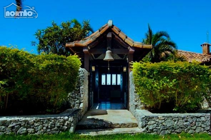 CASA A VENDA NO ALTO DE BÚZIOS EM ARMAÇÃO DOS BÚZIOS/RJ