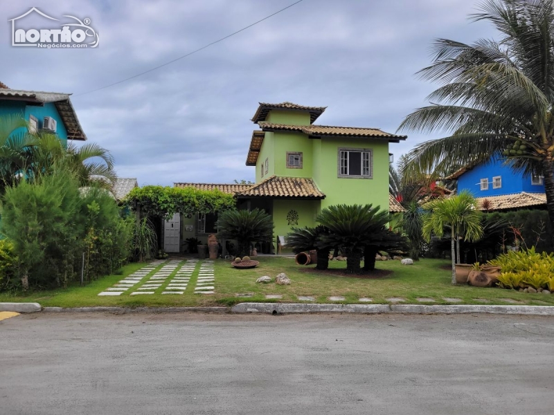 CASA A VENDA NO PRAIA RASA EM ARMAÇÃO DOS BÚZIOS/RJ