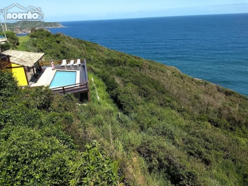 CASA A VENDA NO GERIBÁ EM ARMAÇÃO DOS BÚZIOS/RJ