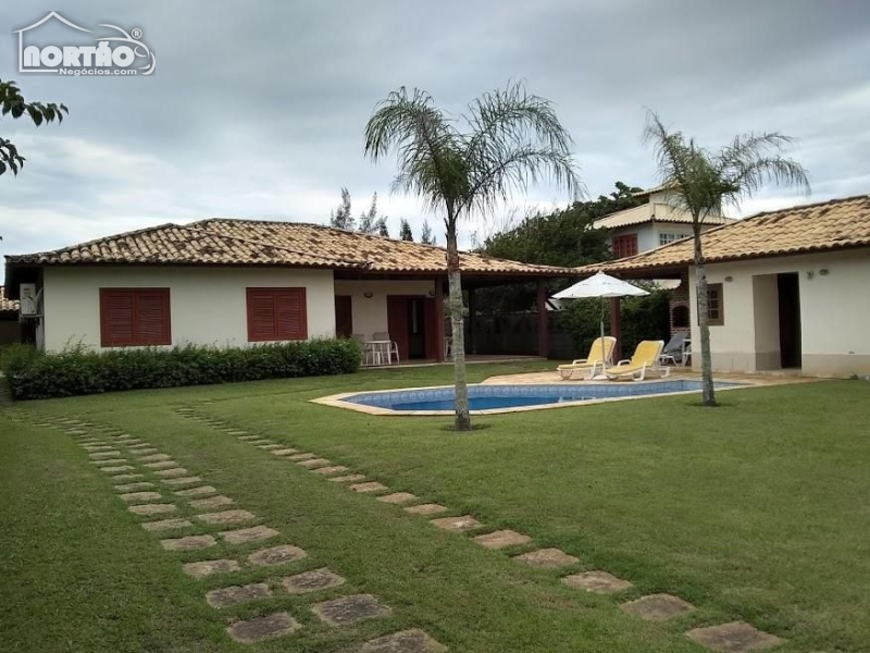 CASA A VENDA NO BAIA FORMOSA EM ARMAÇÃO DOS BÚZIOS/RJ