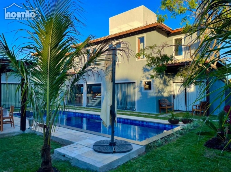 CASA A VENDA NO MARINA EM ARMAÇÃO DOS BÚZIOS/RJ