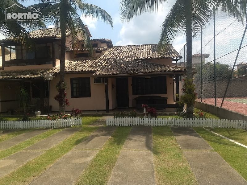 CASA A VENDA NO MANGUINHOS EM ARMAÇÃO DOS BÚZIOS/RJ
