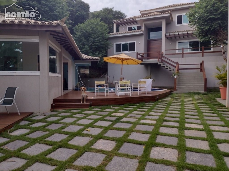 CASA A VENDA NO BRAVA EM ARMAÇÃO DOS BÚZIOS/RJ