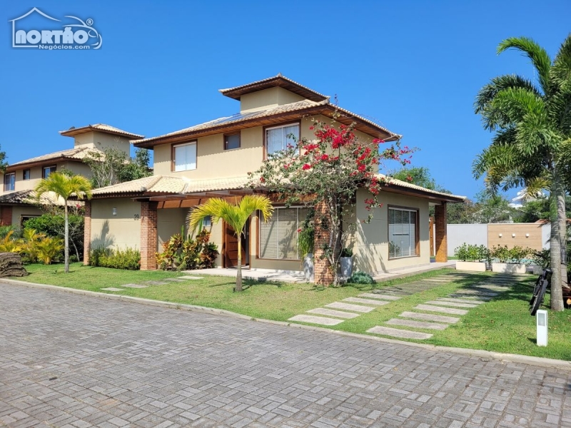 CASA A VENDA NO PRAIA RASA EM ARMAÇÃO DOS BÚZIOS/RJ