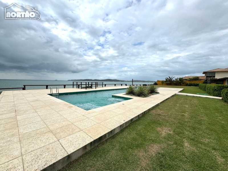 CASA A VENDA NO RASA EM ARMAÇÃO DOS BÚZIOS/RJ