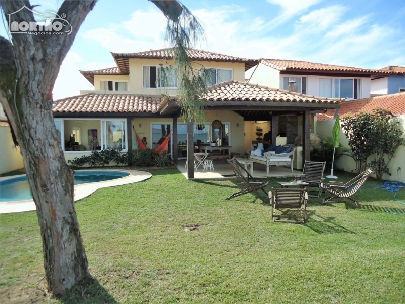 CASA a venda no GERIBÁ em Armação dos Búzios/RJ