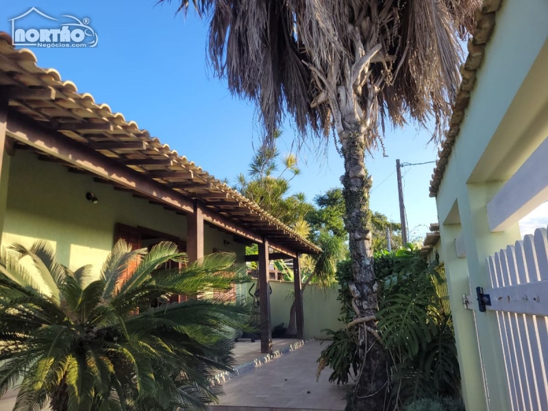 CASA A VENDA NO CARAVELAS EM ARMAÇÃO DOS BÚZIOS/RJ