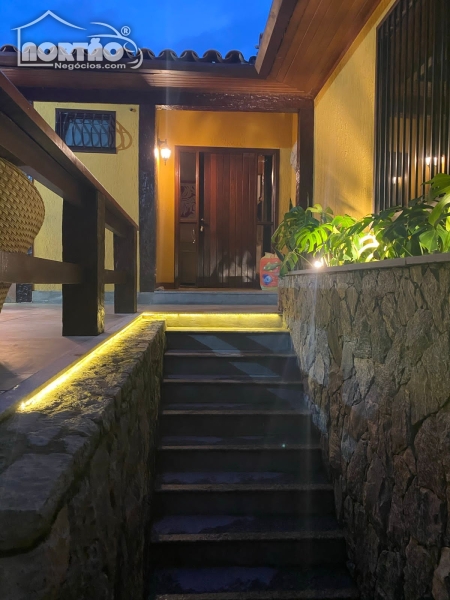 CASA A VENDA NO FERRADURA EM ARMAÇÃO DOS BÚZIOS/RJ