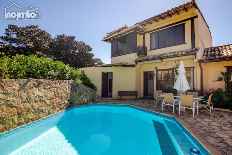 CASA A VENDA NO GERIBÁ EM ARMAÇÃO DOS BÚZIOS/RJ