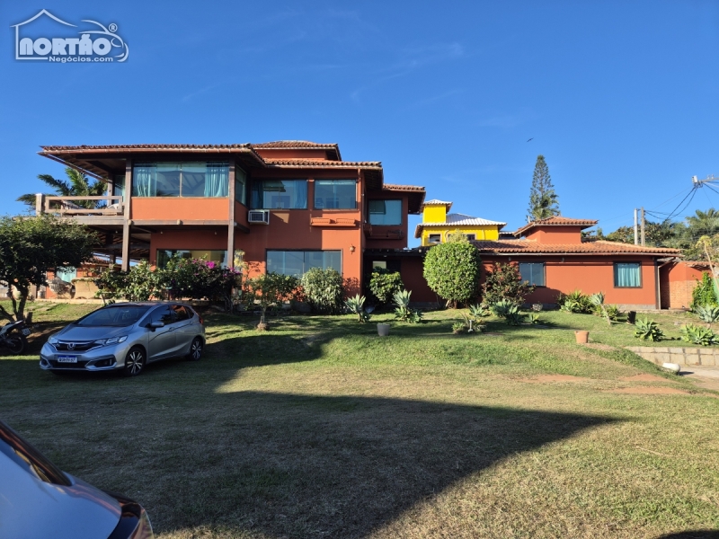 CASA A VENDA NO GERIBÁ EM ARMAÇÃO DOS BÚZIOS/RJ