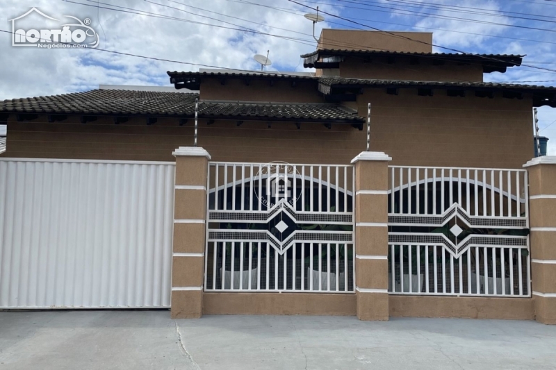 CASA a venda no PARQUE DO LAGO em Várzea Grande/MT