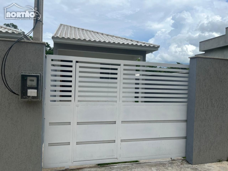 CASA A VENDA NO VIA PARQUE EM RIO BONITO/RJ