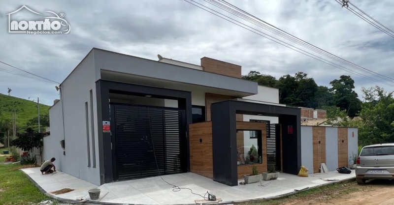CASA A VENDA NO VIA PARQUE EM RIO BONITO/RJ