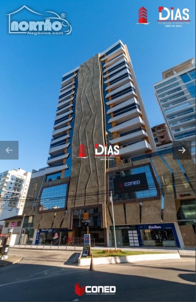 APARTAMENTO A VENDA NO MEIA PRAIA EM ITAPEMA/SC