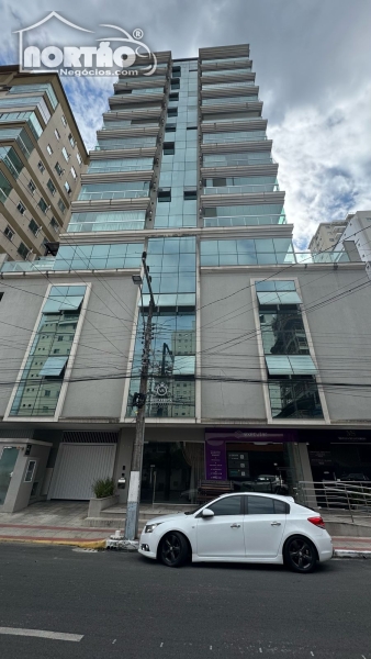 APARTAMENTO A VENDA NO MEIA PRAIA EM ITAPEMA/SC