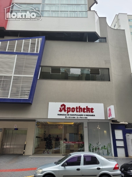 APARTAMENTO A VENDA NO MEIA PRAIA EM ITAPEMA/SC