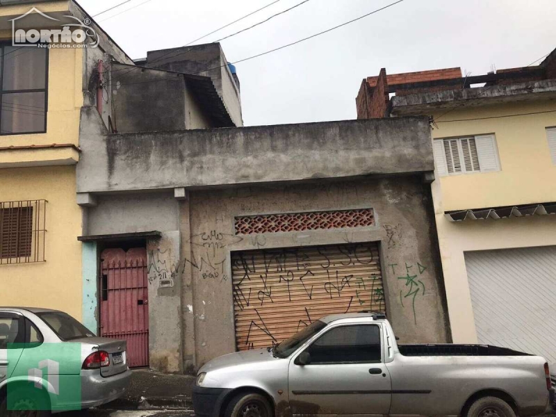 Casa a venda no CAMPANÁRIO em Diadema/SP